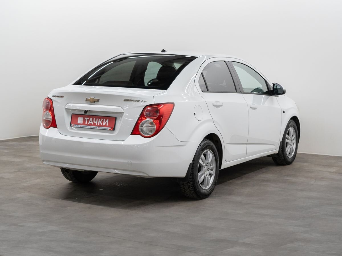 Chevrolet Aveo 2013 - фото автомобиля