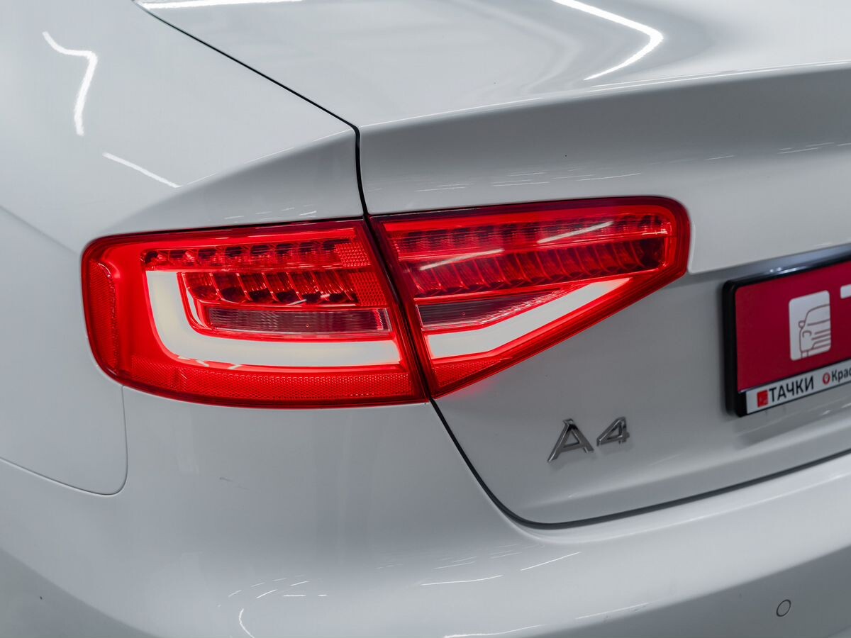 Audi A4 2012 - фото автомобиля