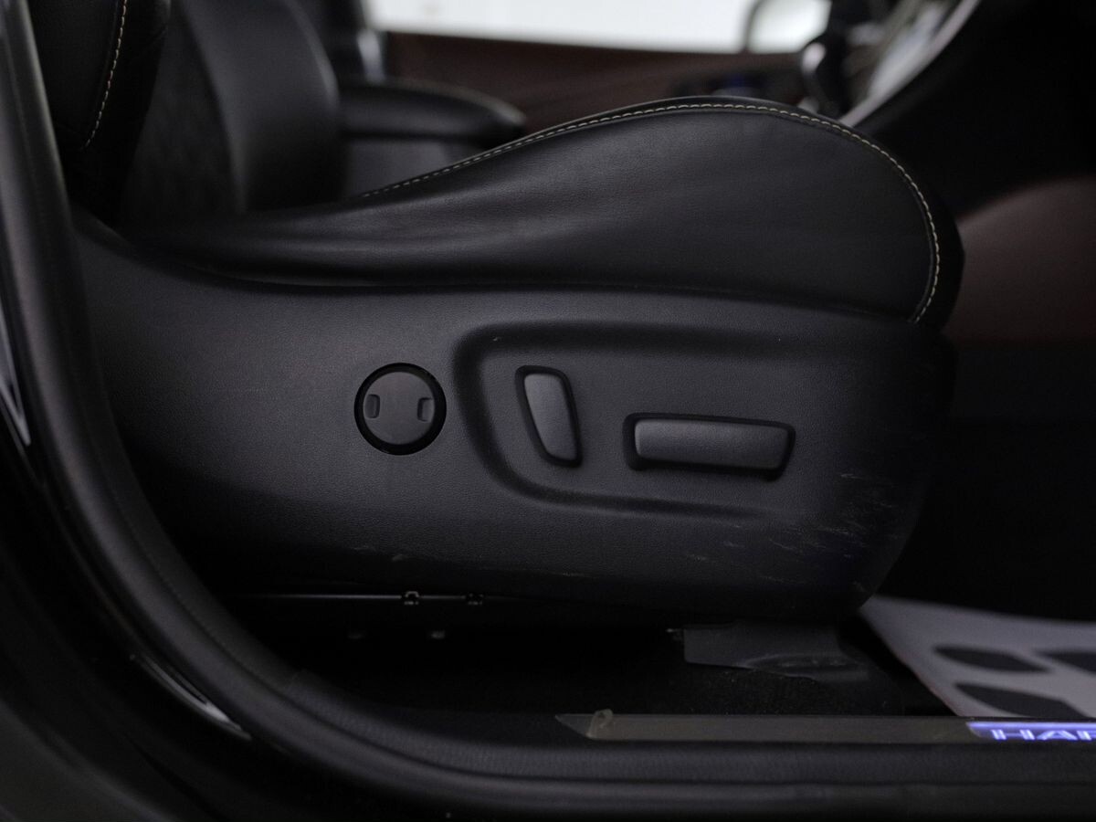 Toyota Harrier 2016 - фото автомобиля