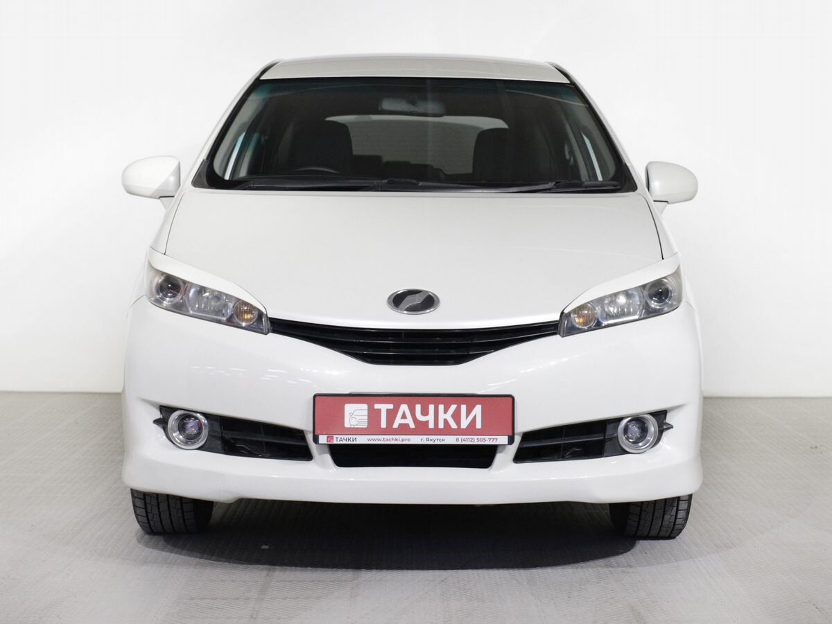 Toyota Wish 2010 - фото автомобиля