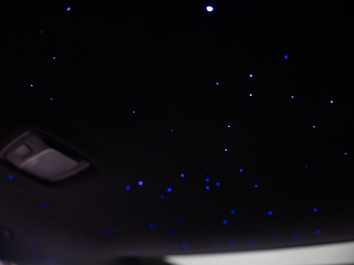 Kia Stinger 2019 - фото автомобиля