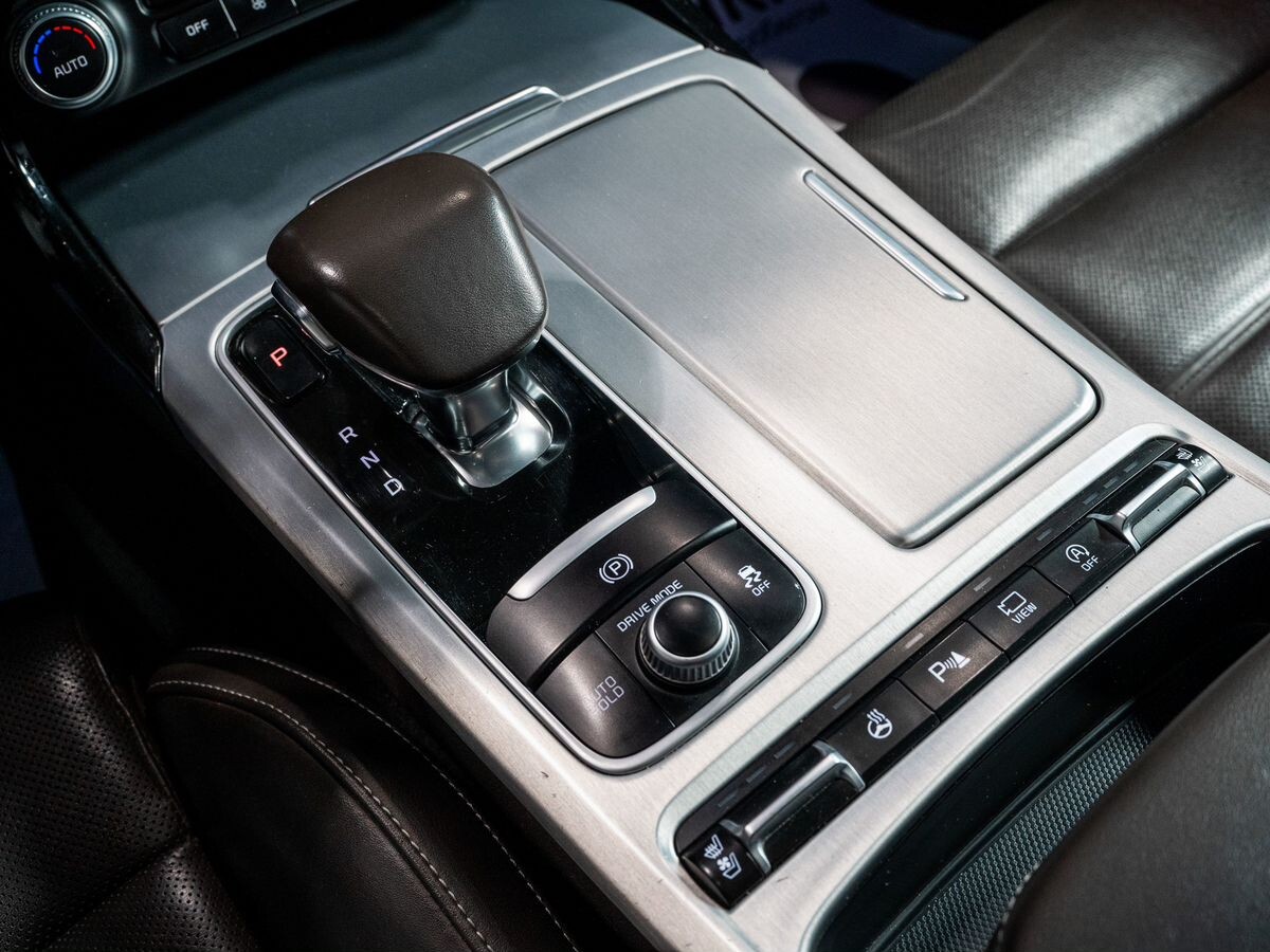 Kia Stinger 2019 - фото автомобиля