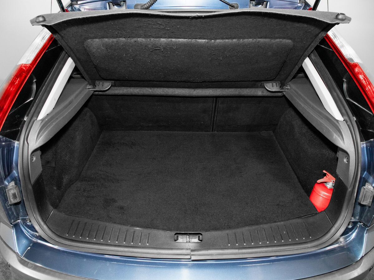 Ford Focus 2007 - фото автомобиля