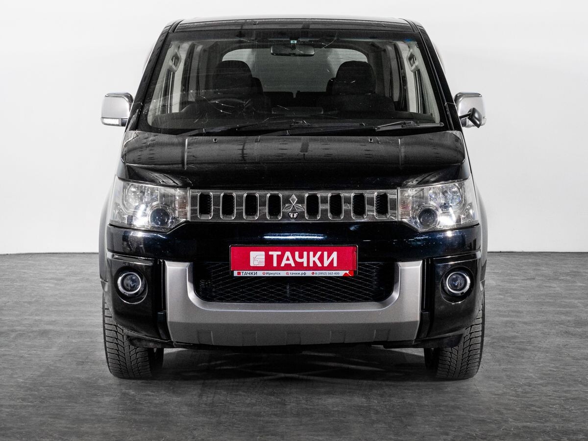 Mitsubishi Delica D:5 2008 - фото автомобиля