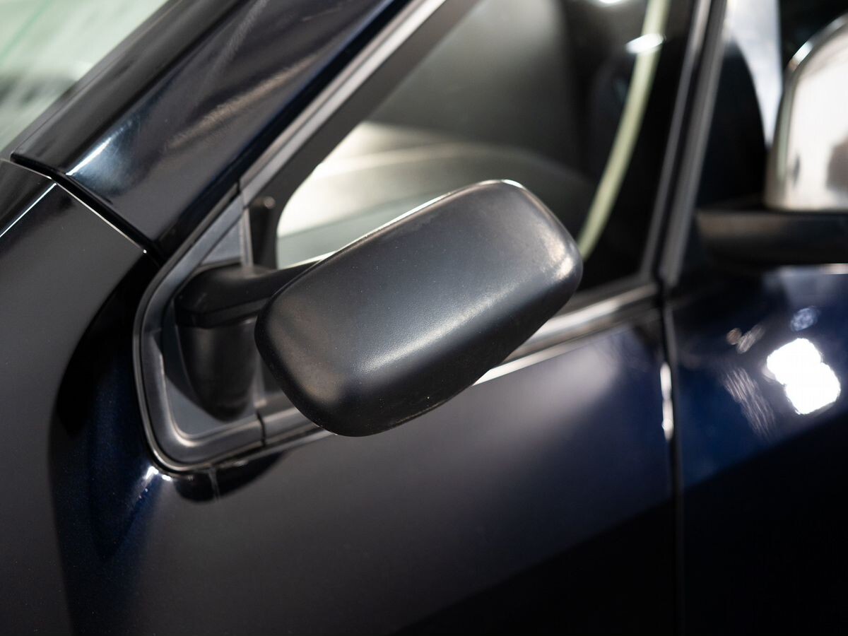 Mitsubishi Delica D:5 2008 - фото автомобиля