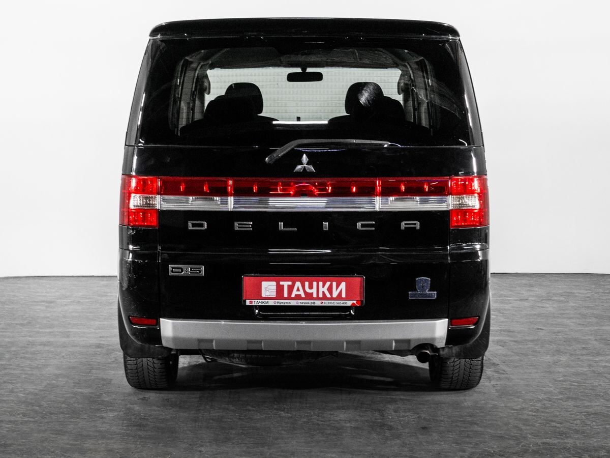 Mitsubishi Delica D:5 2008 - фото автомобиля