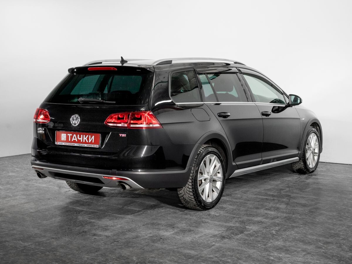 Volkswagen Golf 2015 - фото автомобиля