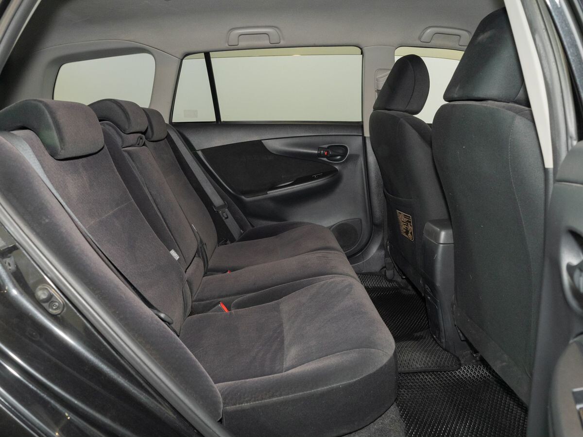 Toyota Corolla 2009 - фото автомобиля