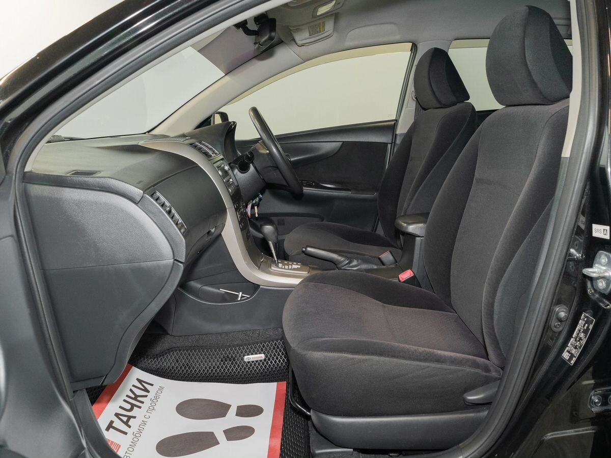 Toyota Corolla 2009 - фото автомобиля