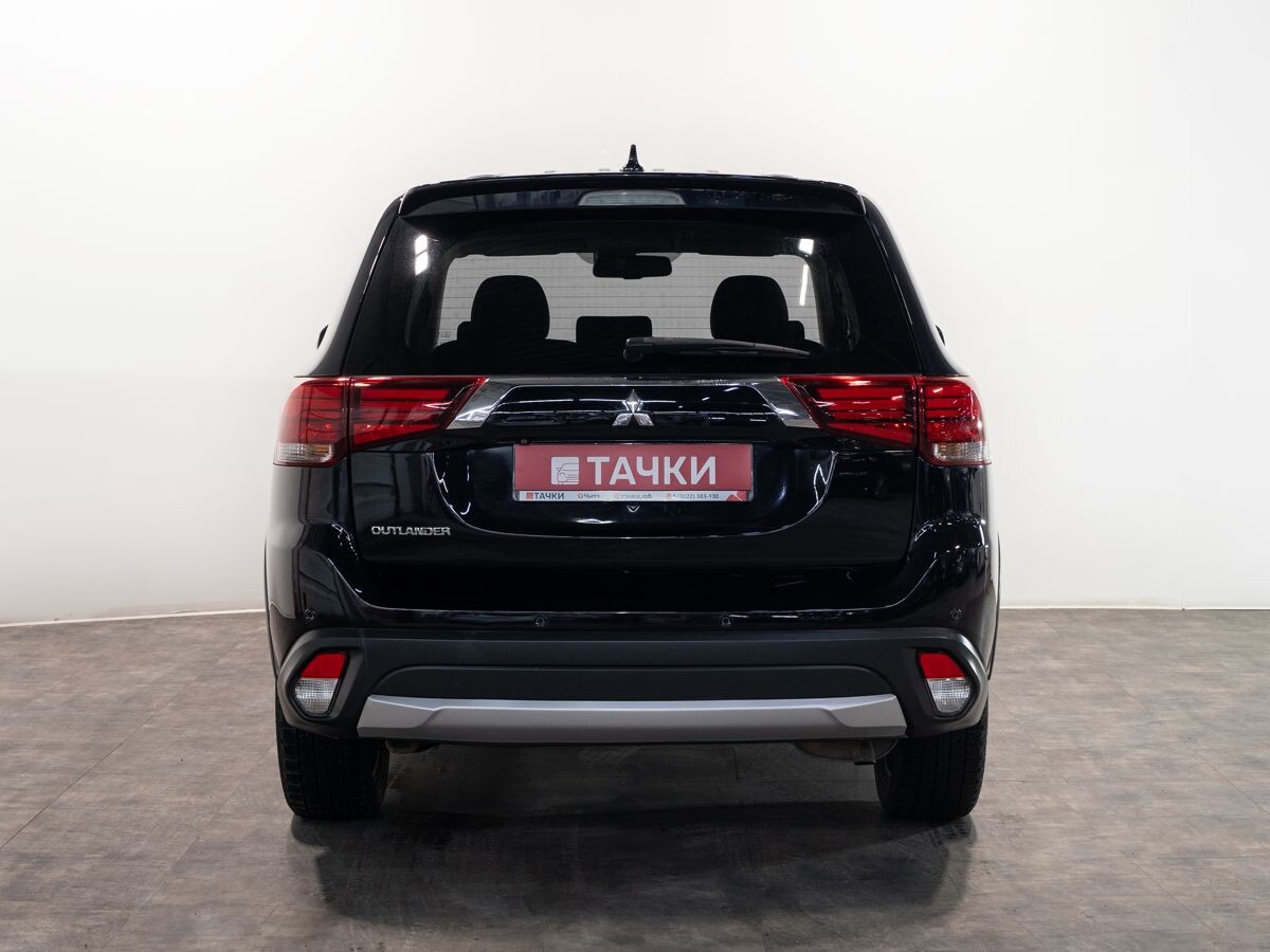 Mitsubishi Outlander 2015 - фото автомобиля