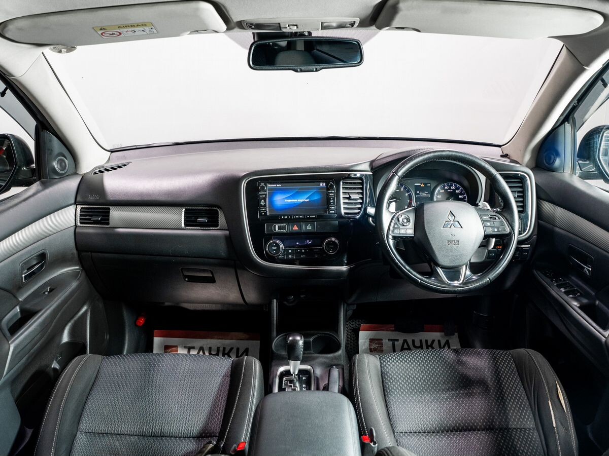 Mitsubishi Outlander 2015 - фото автомобиля