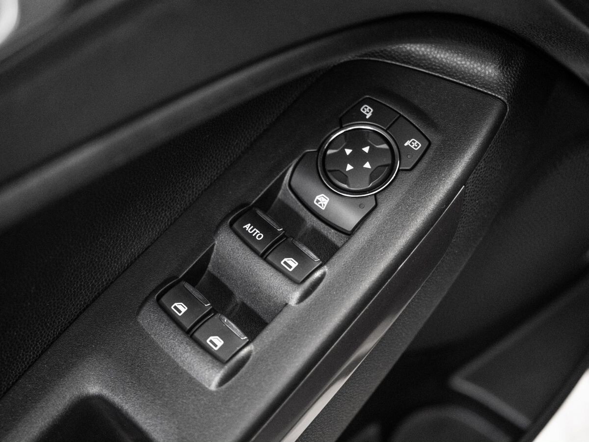 Ford EcoSport 2018 - фото автомобиля