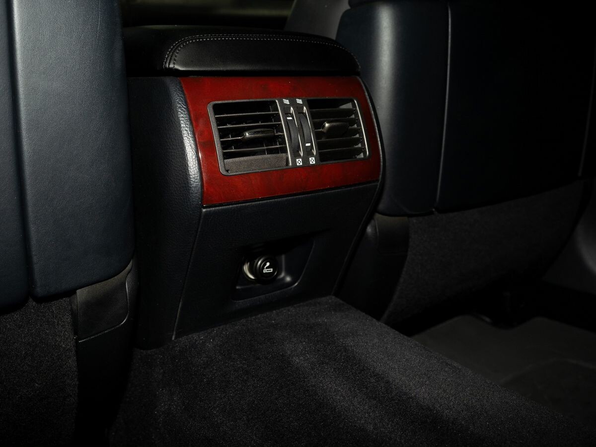 Lexus LS 2008 - фото автомобиля