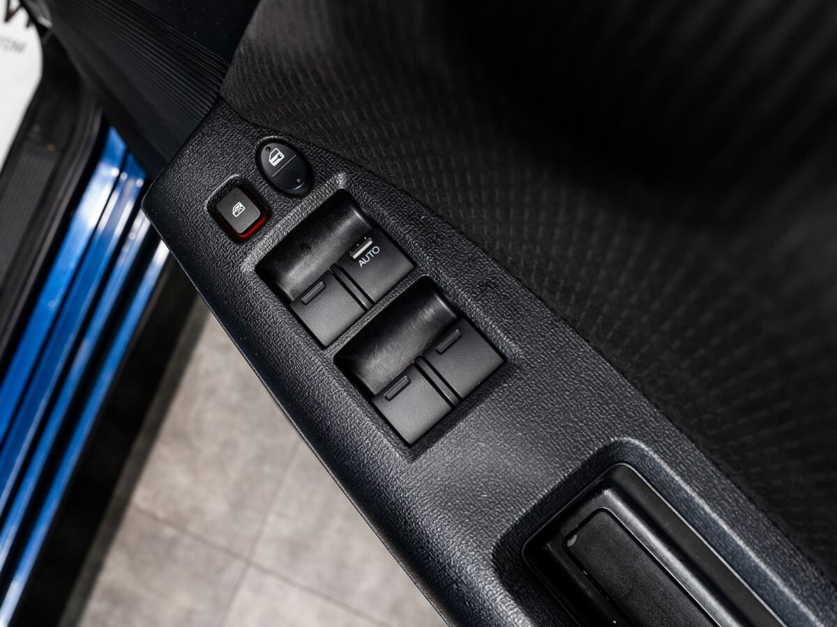 Honda Freed 2011 - фото автомобиля