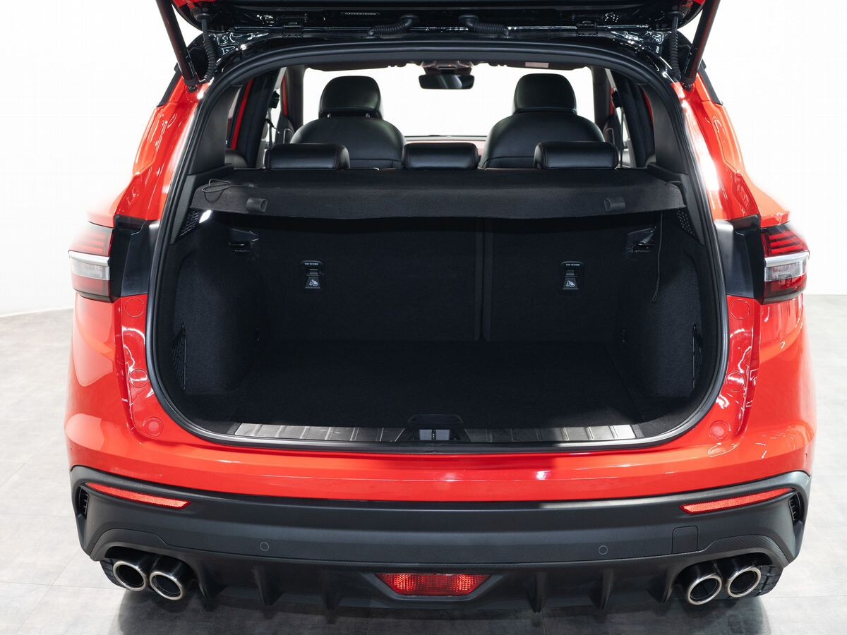 Geely Coolray 2020 - фото автомобиля