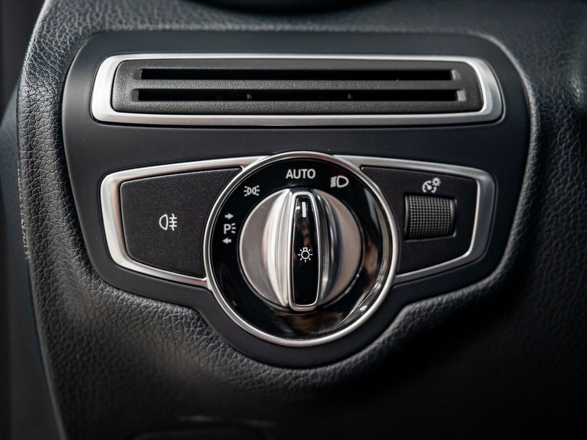 Mercedes-Benz C-Класс 2014 - фото автомобиля