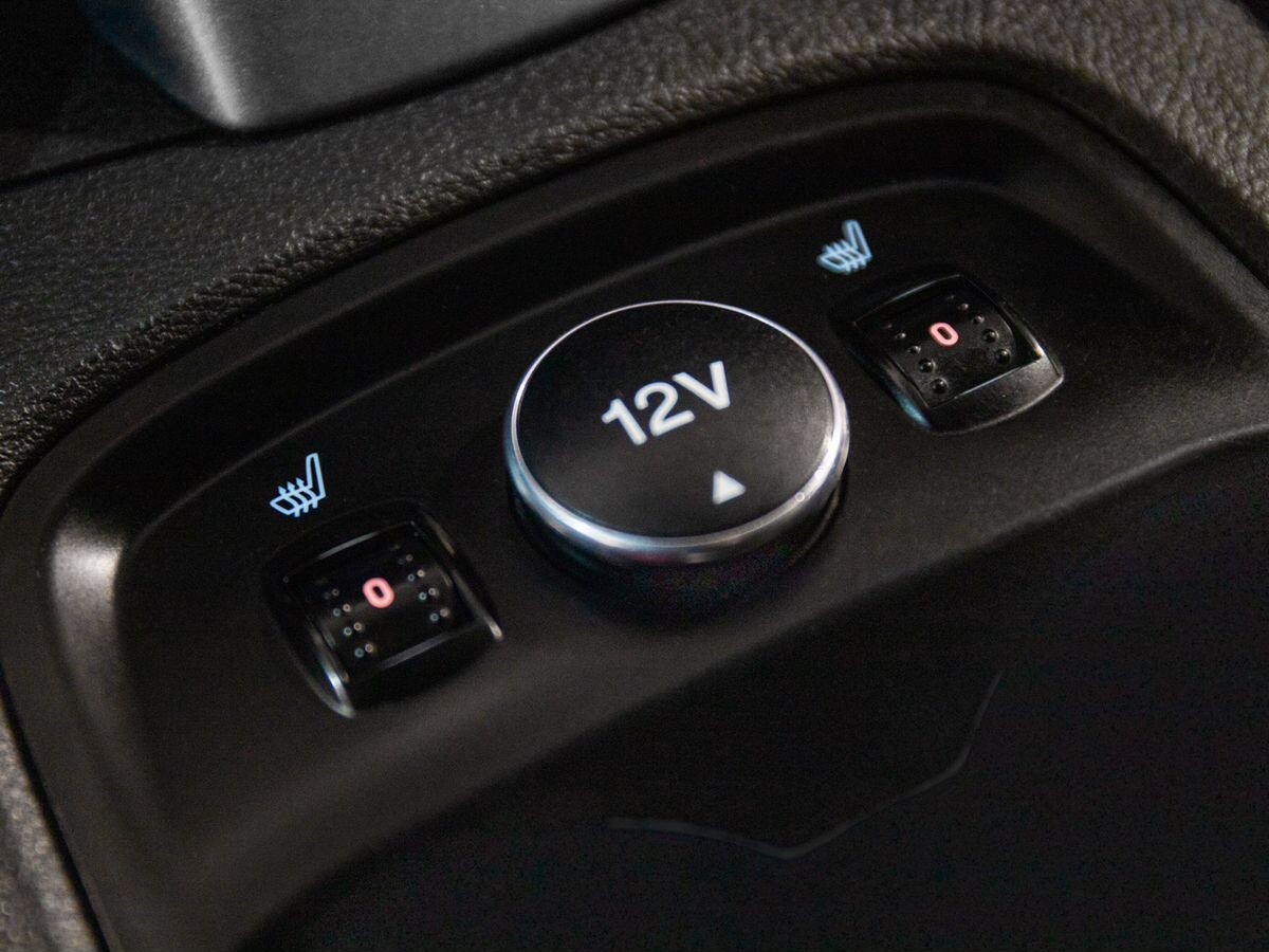 Ford Focus 2011 - фото автомобиля