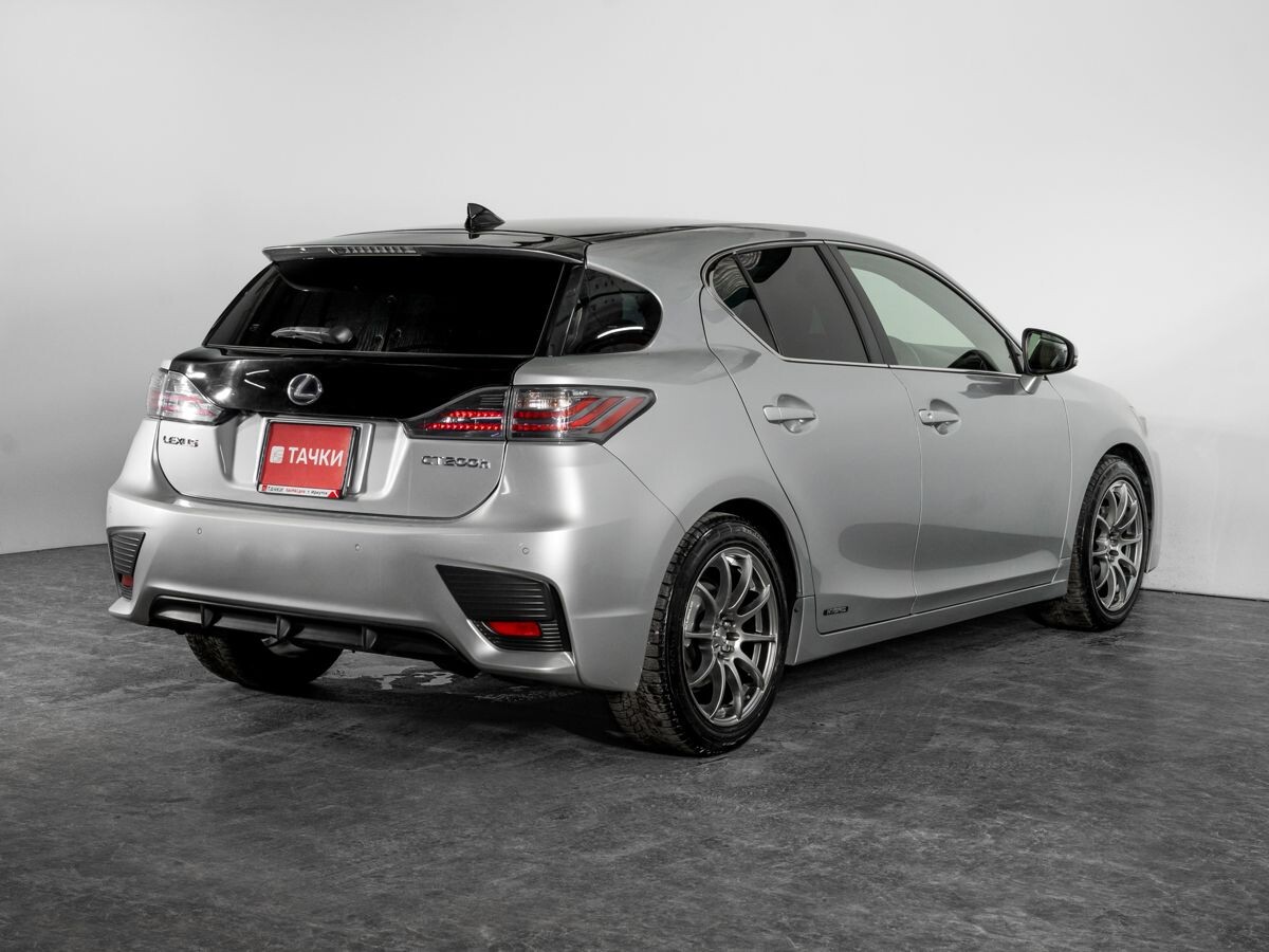 Lexus CT 2015 - фото автомобиля