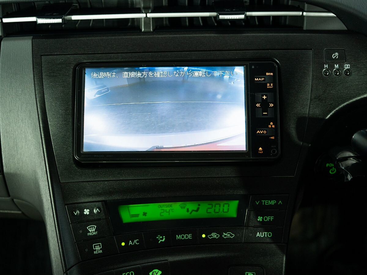 Toyota Prius 2010 - фото автомобиля