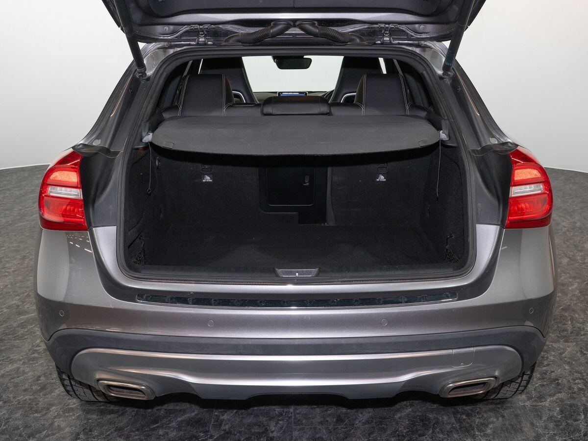 Mercedes-Benz GLA 2014 - фото автомобиля