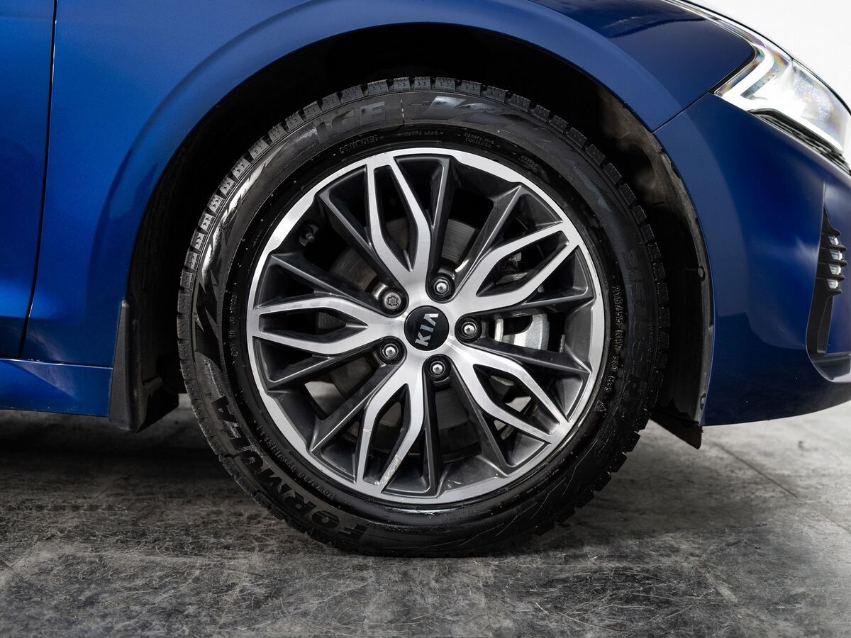 Kia K5 2020 - фото автомобиля