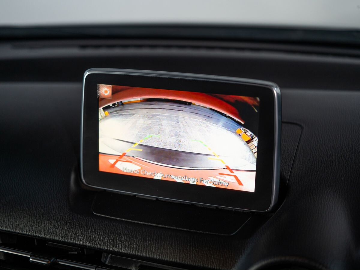 Mazda CX-3 2015 - фото автомобиля