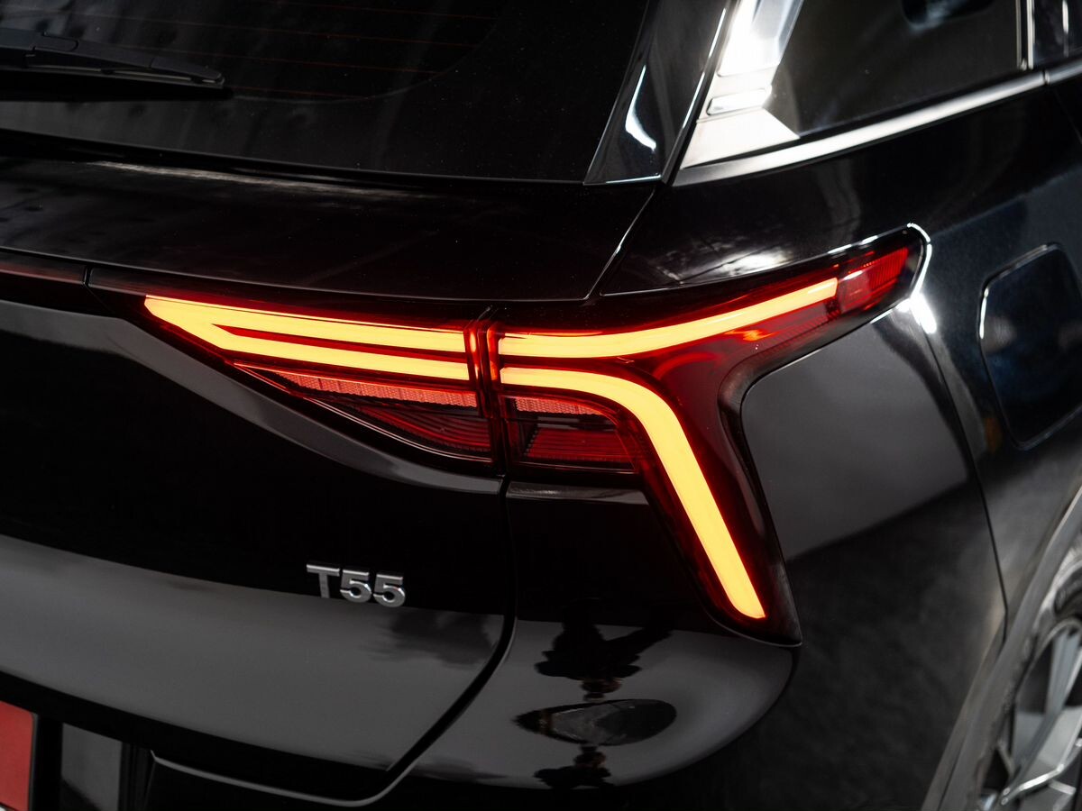 FAW Bestune T55 2023 - фото автомобиля