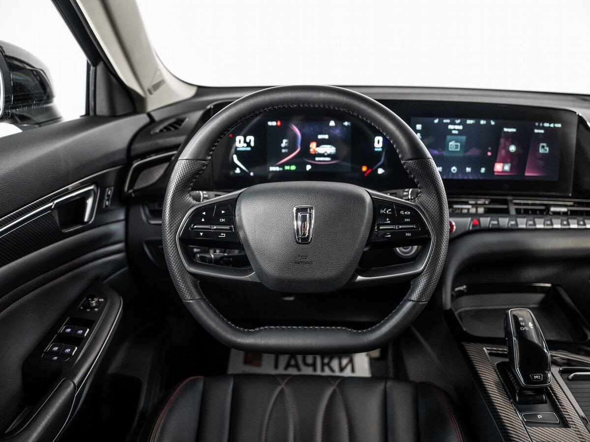 FAW Bestune T55 2023 - фото автомобиля