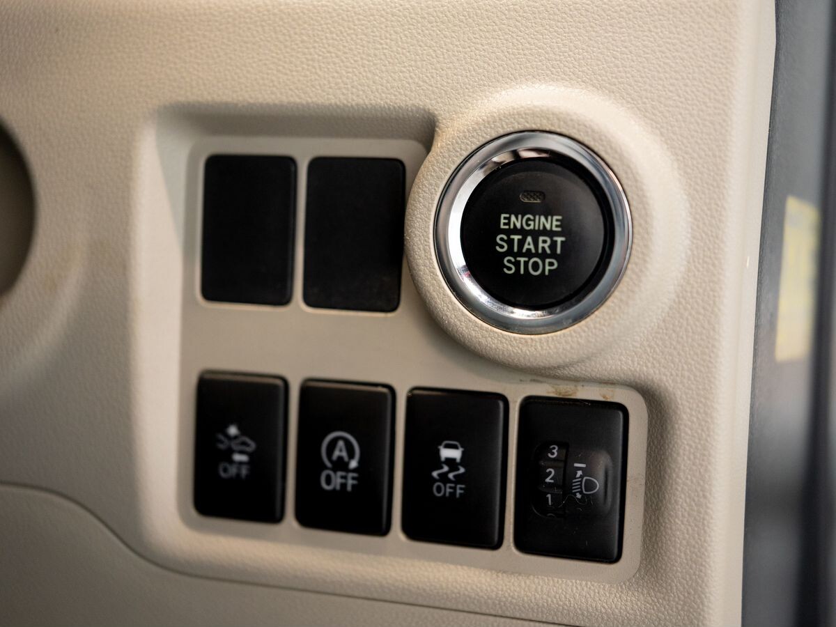 Toyota Passo 2016 - фото автомобиля