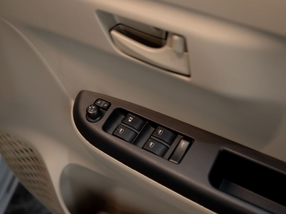 Toyota Passo 2016 - фото автомобиля