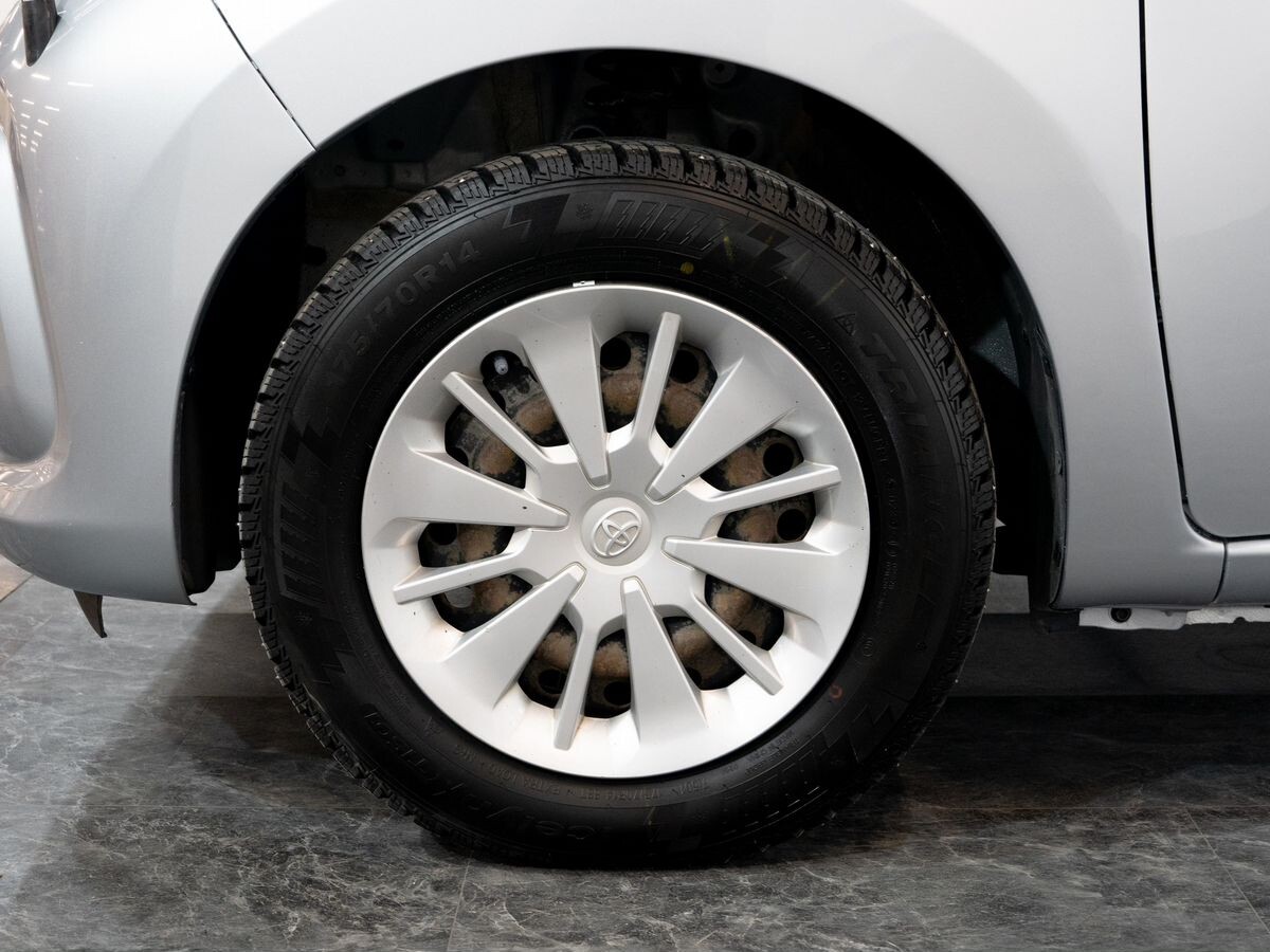 Toyota Passo 2016 - фото автомобиля