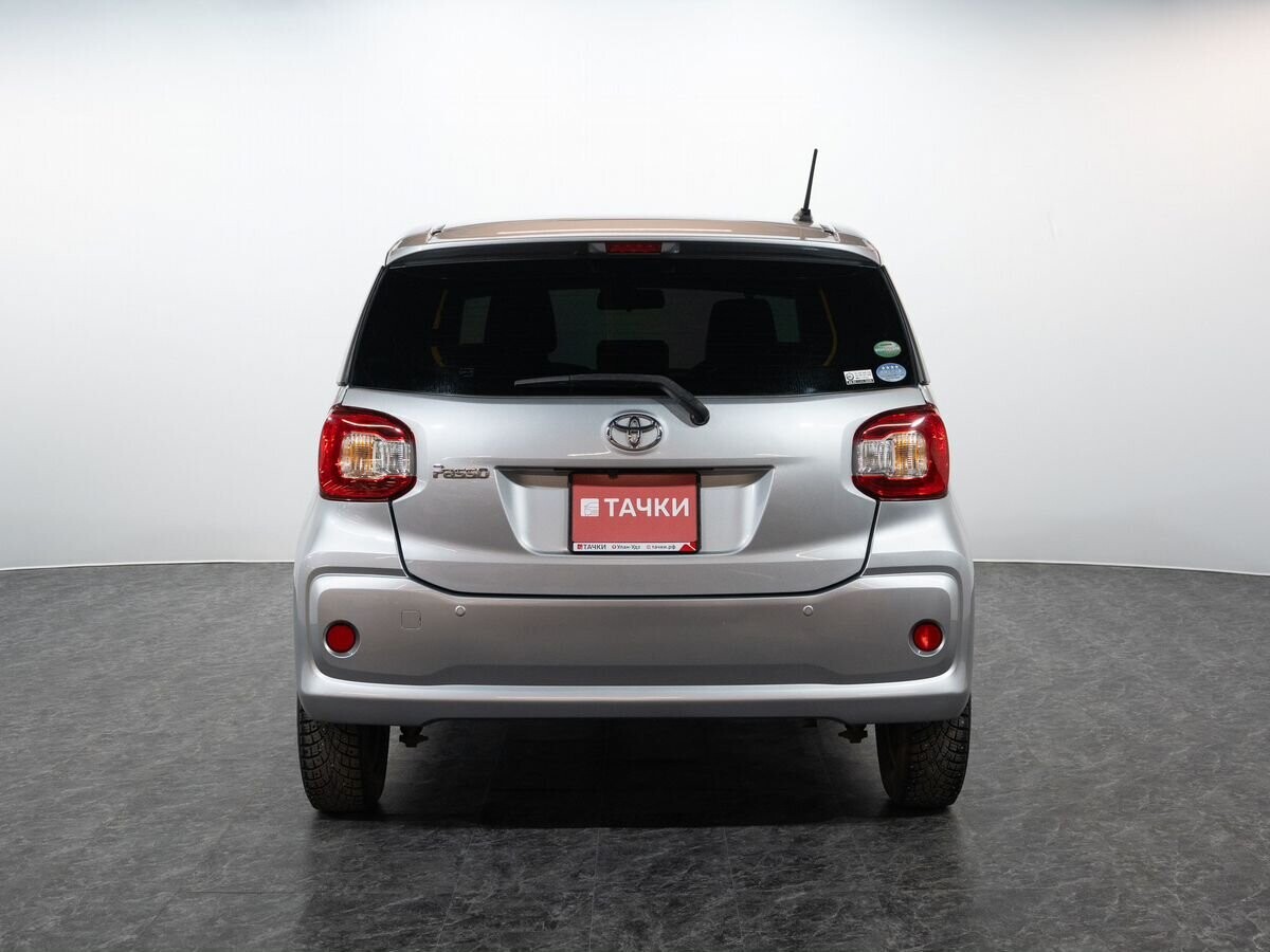 Toyota Passo 2016 - фото автомобиля
