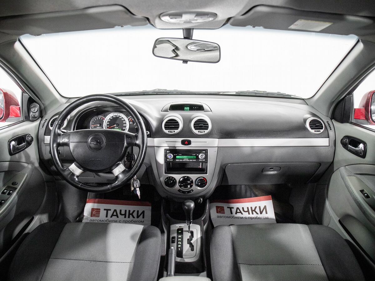 Chevrolet Lacetti 2011 - фото автомобиля