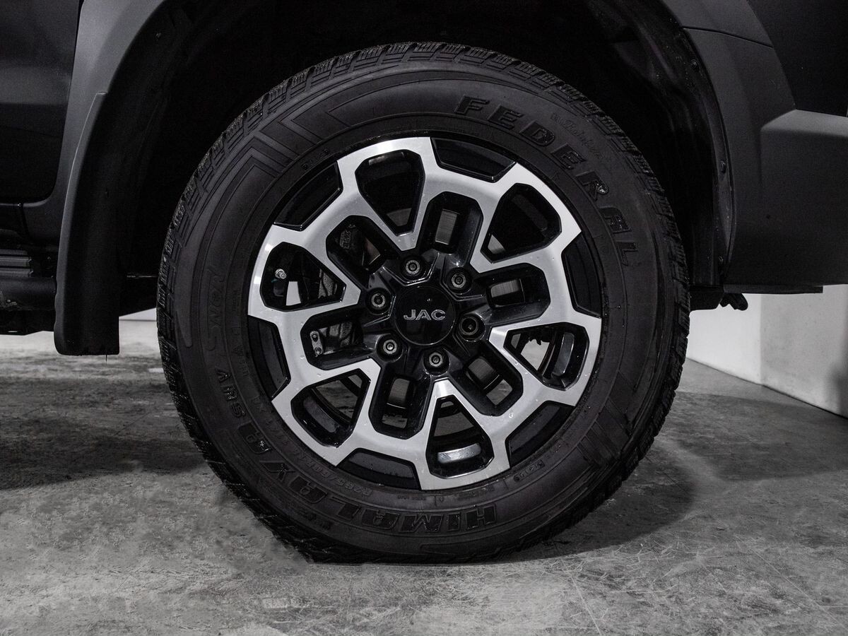 JAC T9 2024 - фото автомобиля