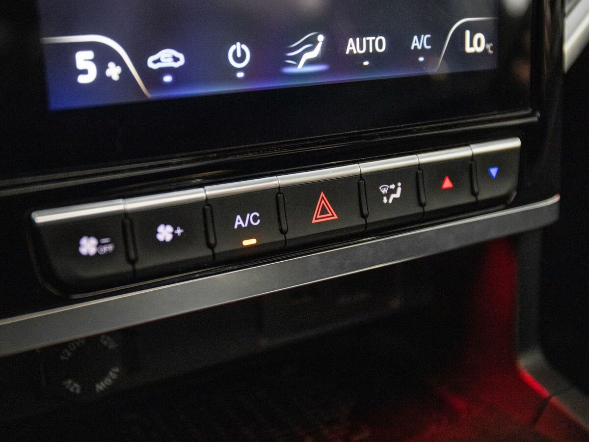 JAC T9 2024 - фото автомобиля