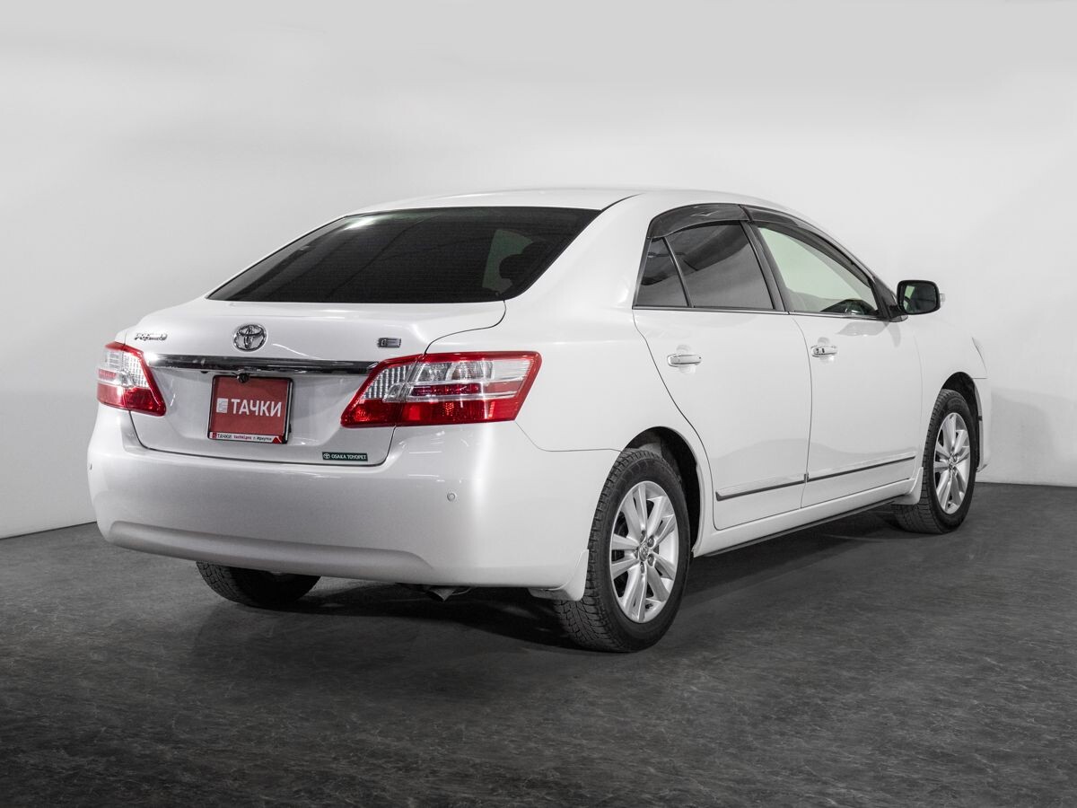 Toyota Premio 2012 - фото автомобиля