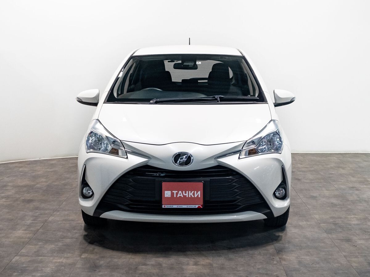 Toyota Vitz 2019 - фото автомобиля