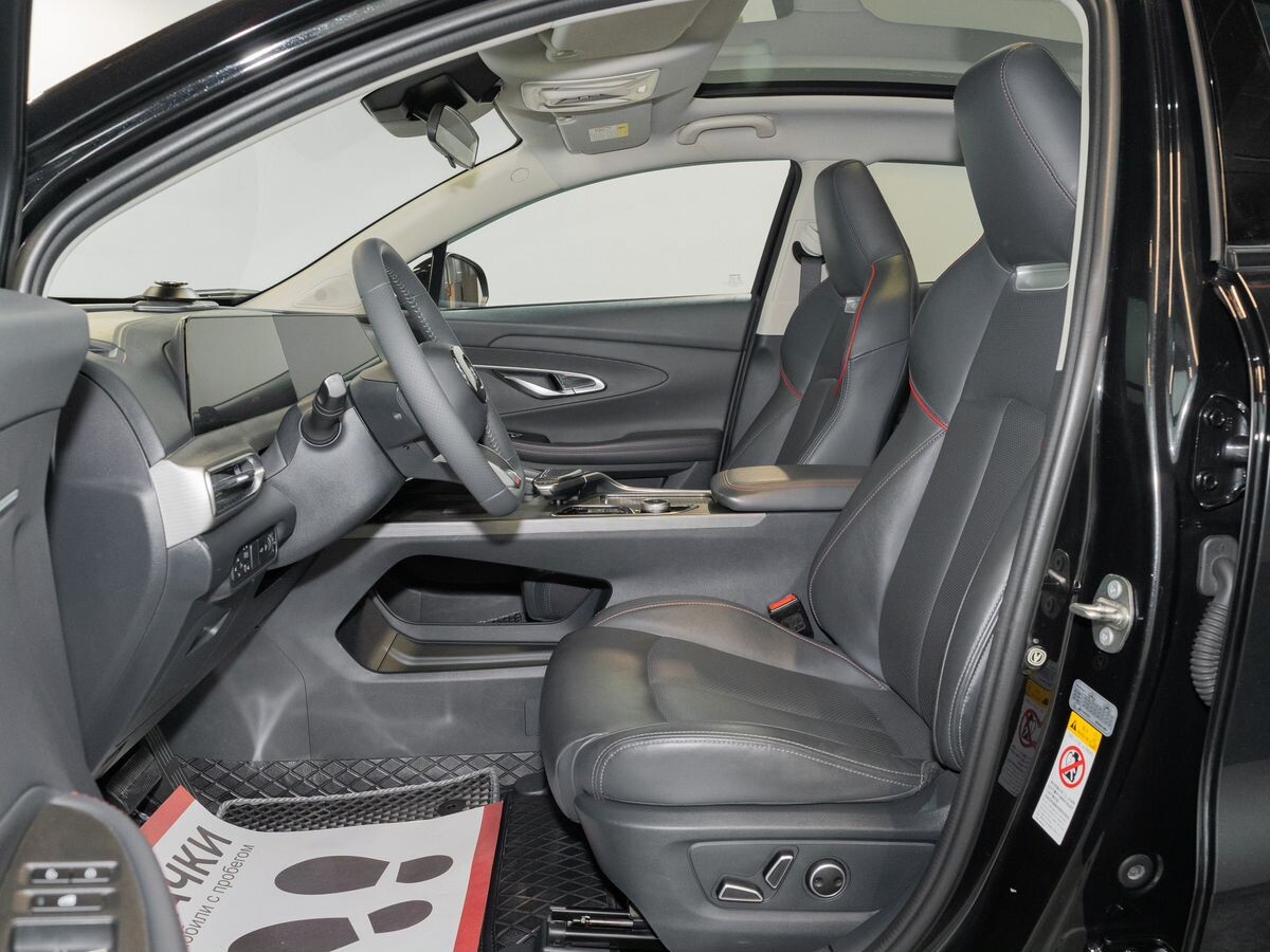 Changan UNI-T 2020 - фото автомобиля