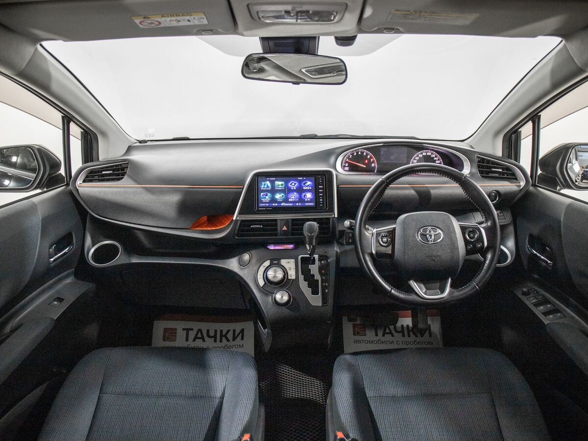 Toyota Sienta 2016 - фото автомобиля