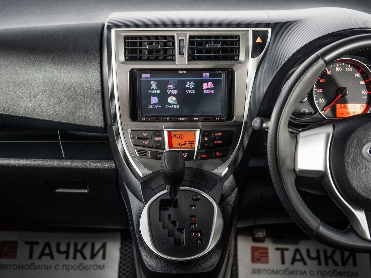 Subaru Trezia 2011 - фото автомобиля