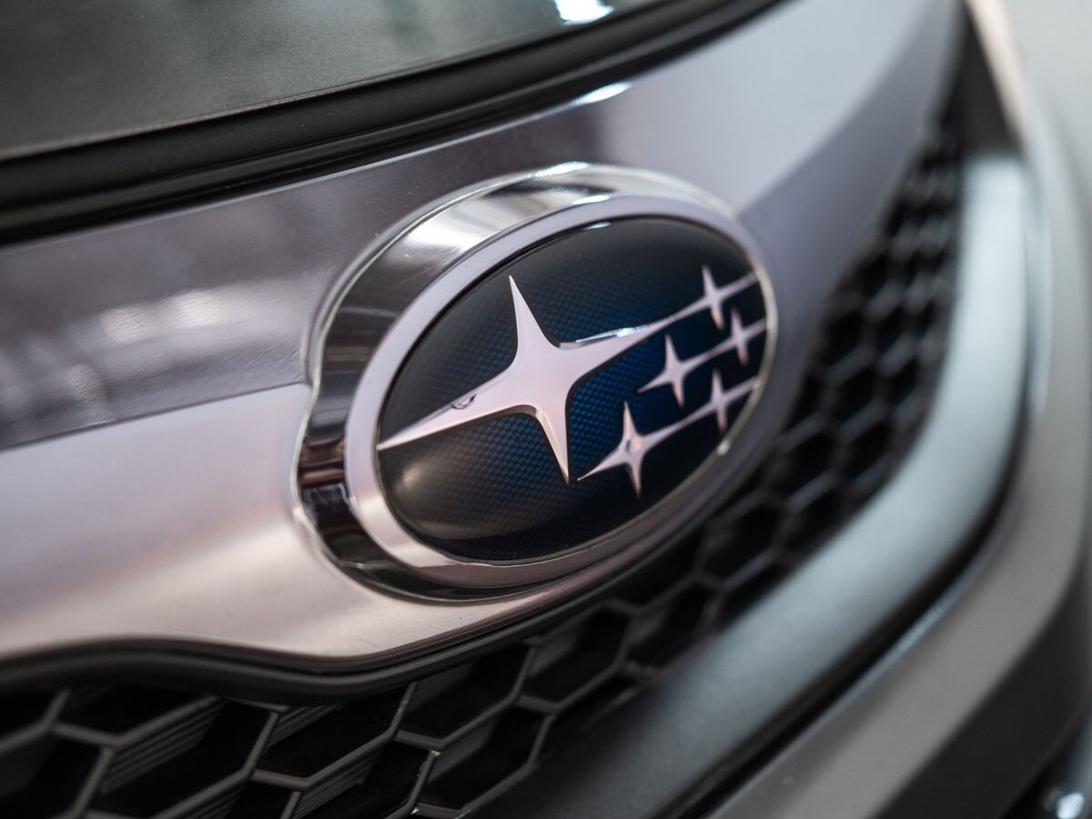 Subaru Trezia 2011 - фото автомобиля