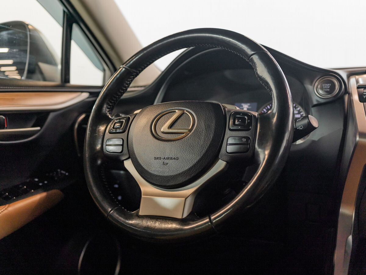 Lexus NX 2016 - фото автомобиля