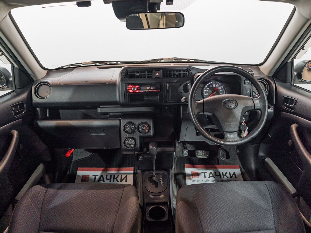 Toyota Succeed 2019 - фото автомобиля