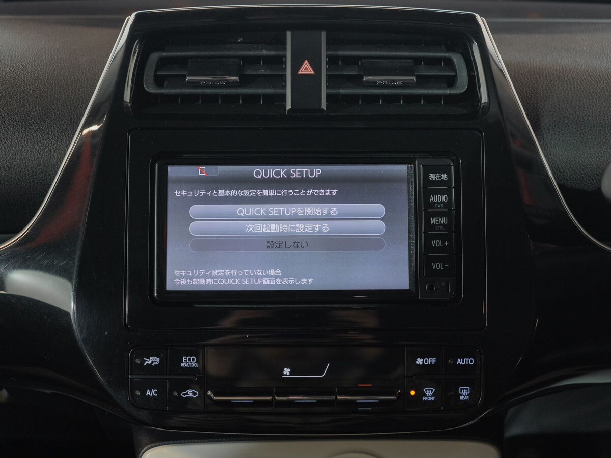 Toyota Prius 2016 - фото автомобиля