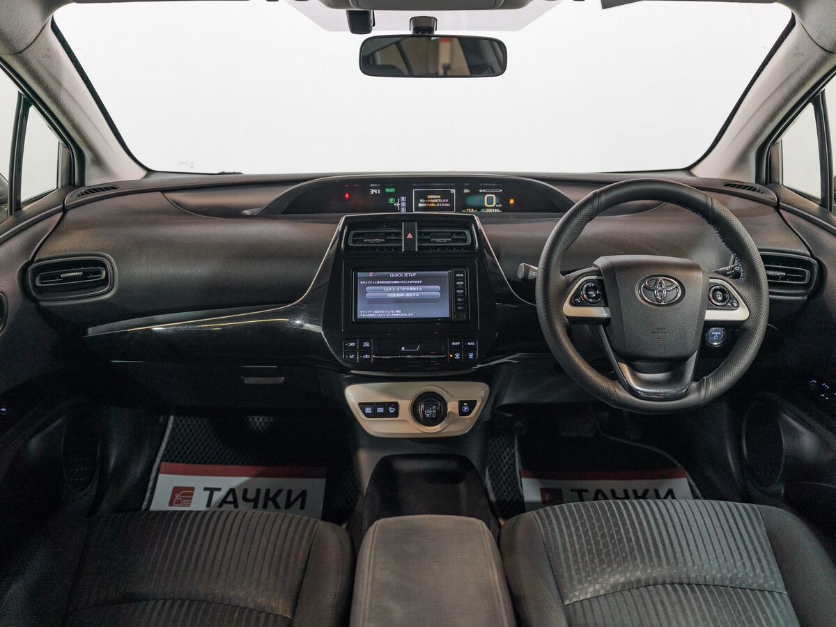 Toyota Prius 2016 - фото автомобиля