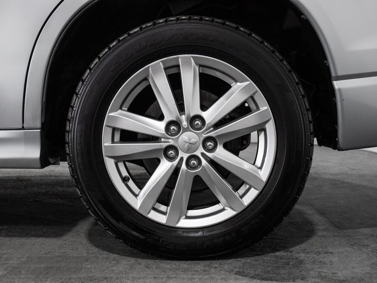 Mitsubishi RVR 2011 - фото автомобиля