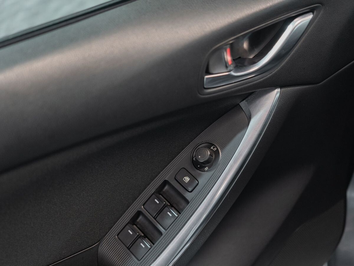 Mazda CX-5 2012 - фото автомобиля