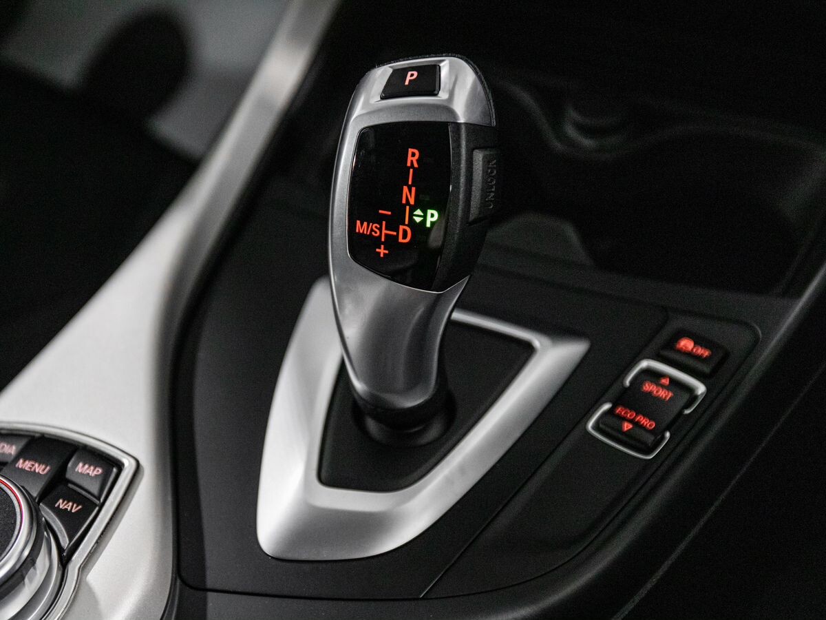 BMW 1-Series 2016 - фото автомобиля