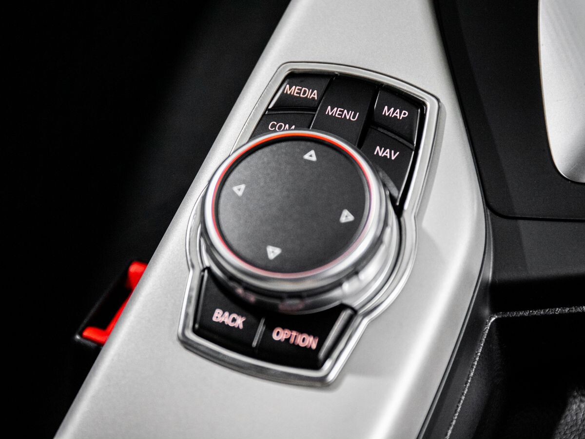 BMW 1-Series 2016 - фото автомобиля