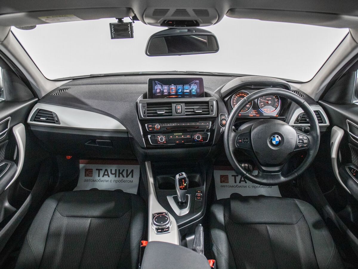 BMW 1-Series 2016 - фото автомобиля